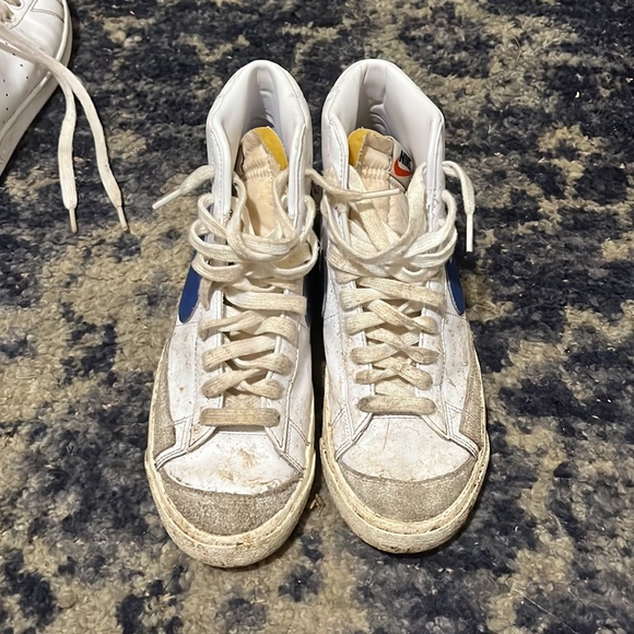 Nike Blazer Mid - Picture 2 of 3